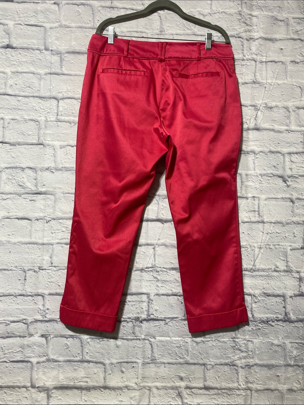 Women's Red Cropped Dress Capris